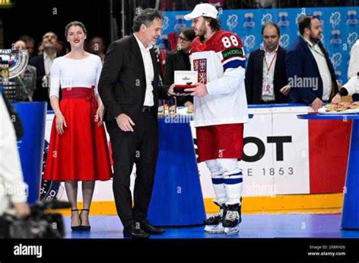 Unveiling The Enigmatic World Of Jaromir Jagr's Wife